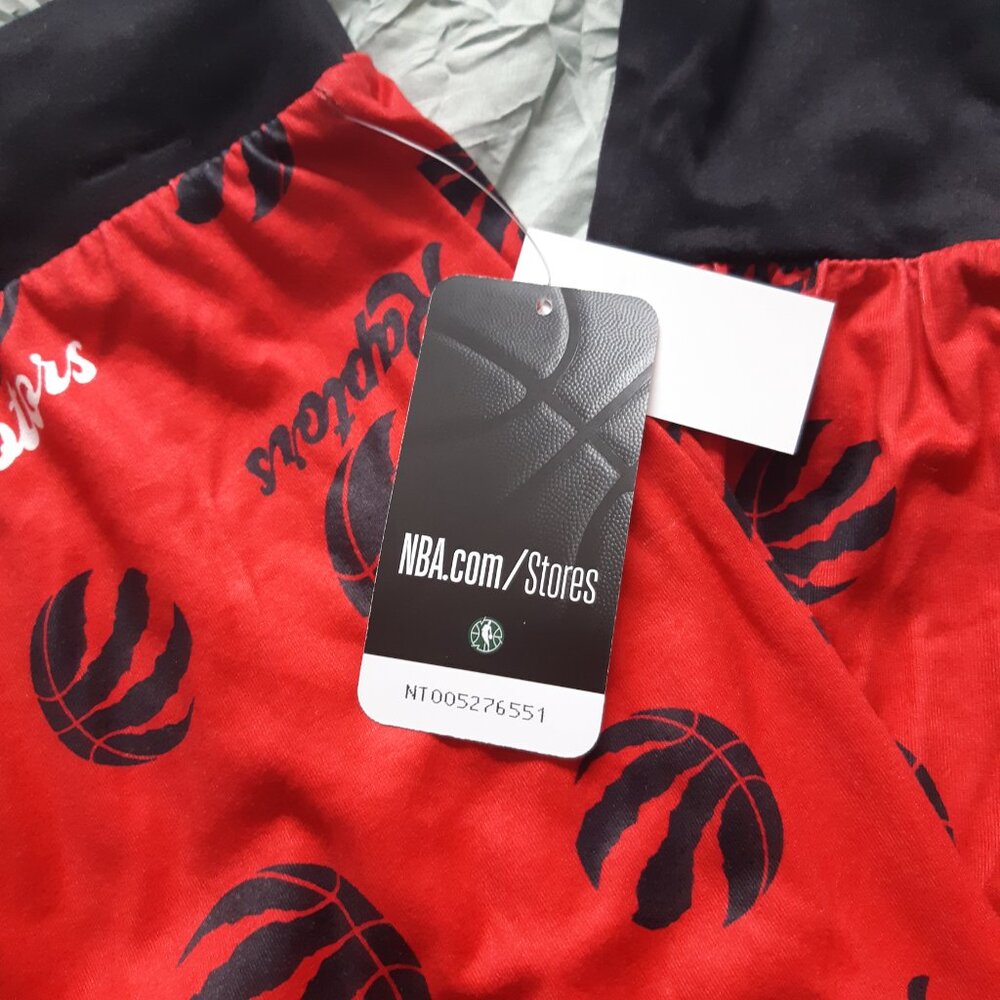 NWT NBA Toronto Raptors pj - Picture 3 of 8